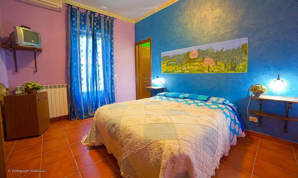 Agriturismo La Valle Degli Ulivi Semproniano Eksteriør bilde